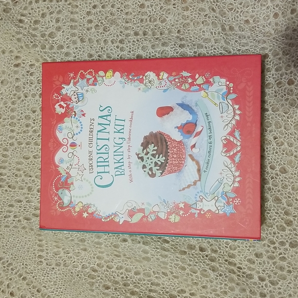 Christmas Baking Kit - Picture 1 of 6